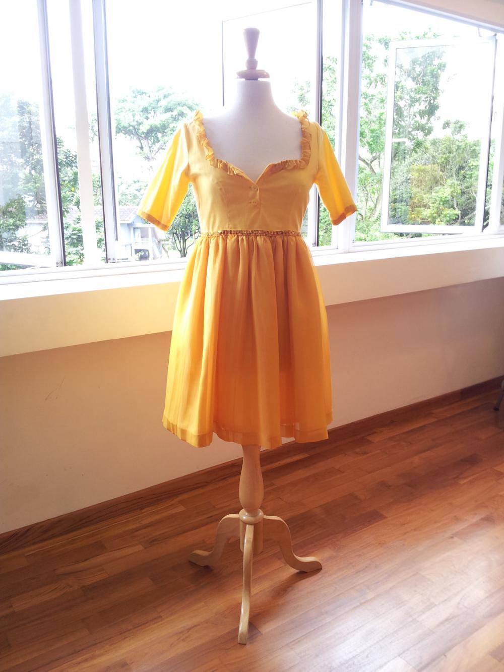 Romantic Yellow Dess - Crazy Happy Sun Dress With Alice In Wonderland Feel
